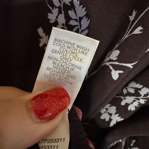 J. Jill Women's Wine/Gray Fall Floral Top SMALL #4 - Picture 7 of 8